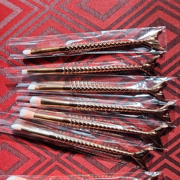 Mermaid tail makeup brush set -Rose Gold -11pcs - Picture 3 of 4